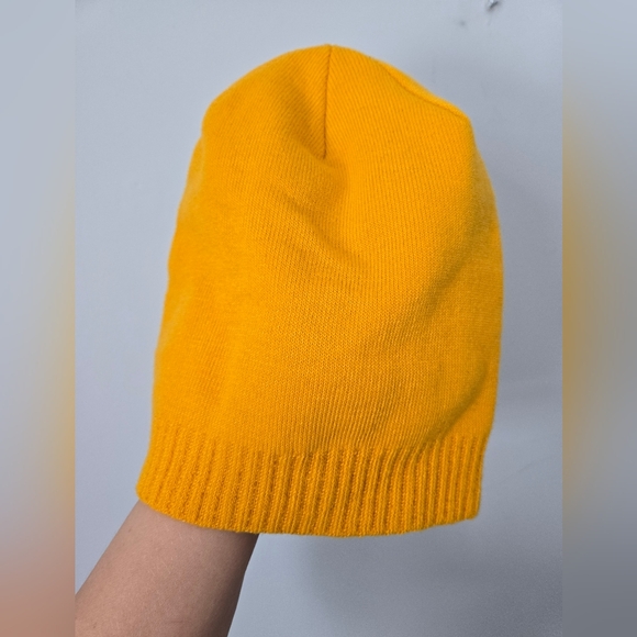 Helly Hansen Women's Yellow Beanie - Picture 2 of 6